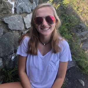 Meet your Posher, Lexi